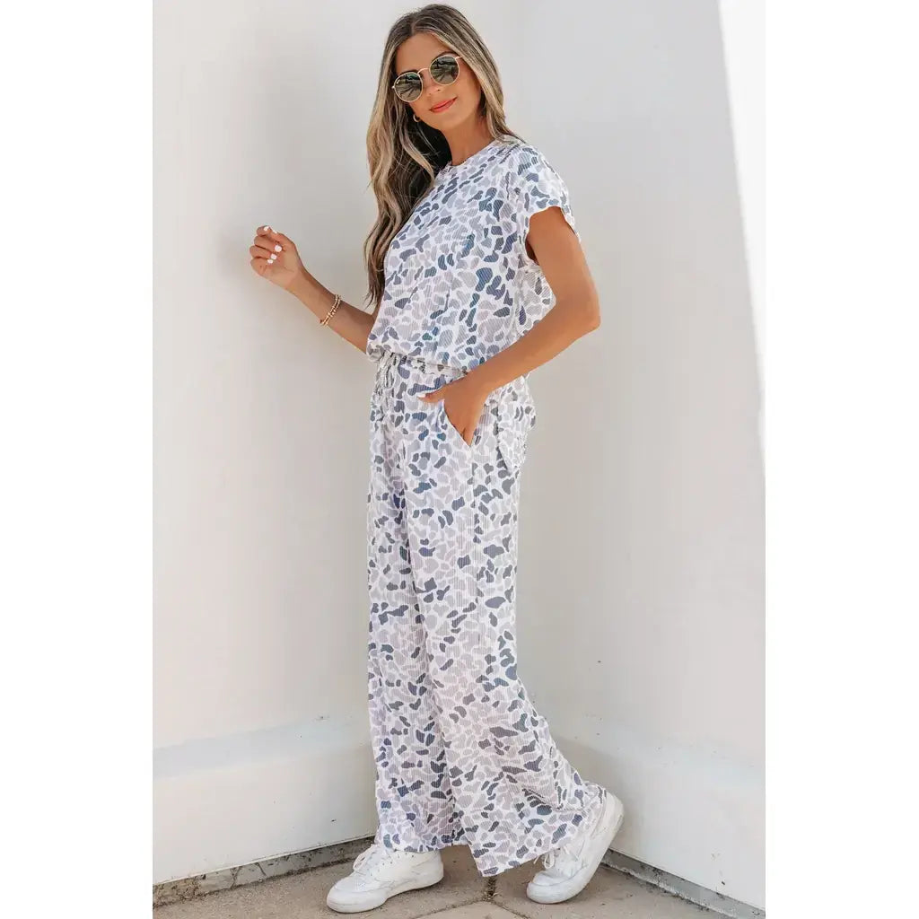 Beige Camouflage Print Twisted Rib Loose Tee Drawstring Pants Set