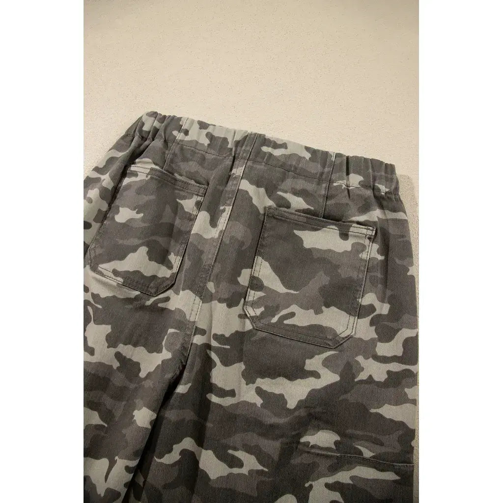 Green Leopard Printed Drawstring Elastic Waistband Pocketed Barrel Jeans