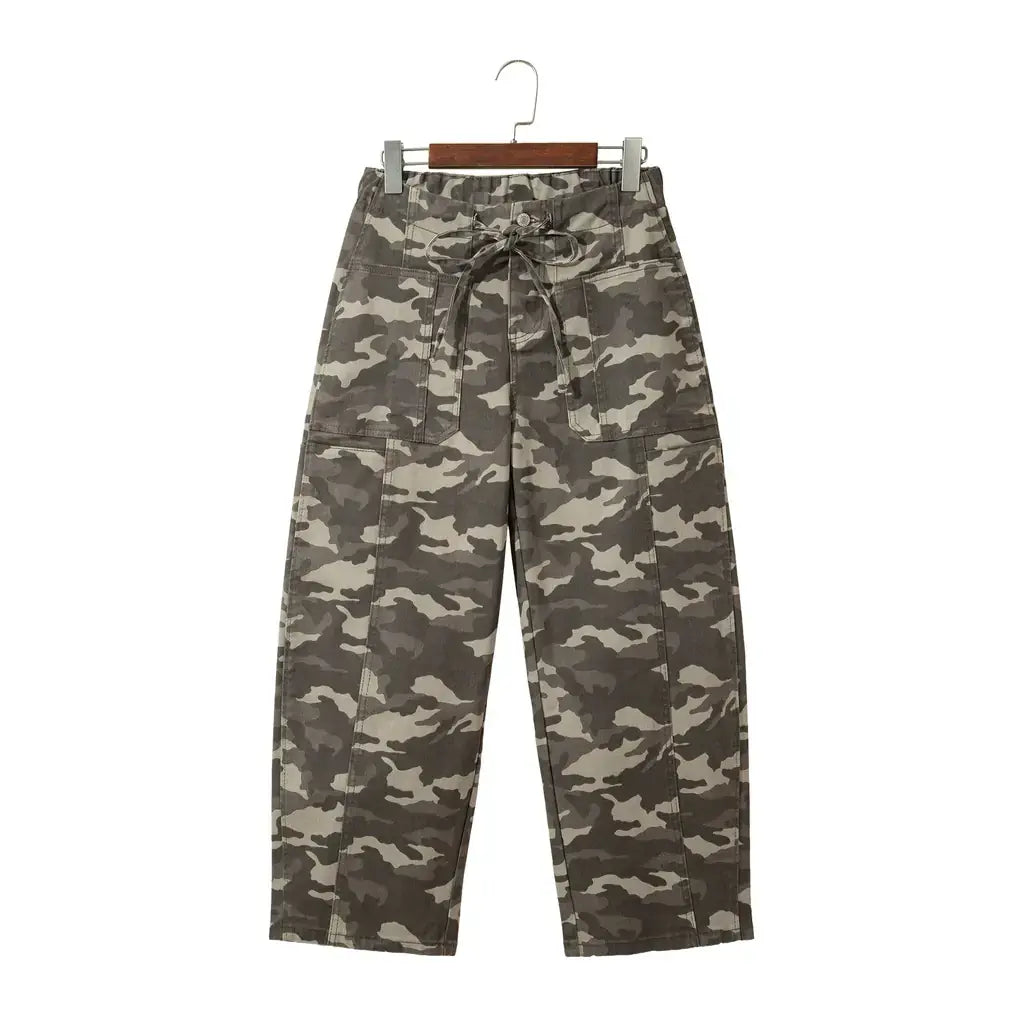 Green Leopard Printed Drawstring Elastic Waistband Pocketed Barrel Jeans
