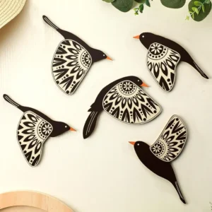 Barydat Pcs Wooden Bird Wall Art Wood Flying Birds Wall Decor Rustic Folk Art Wall Decor Scandinavian Home Decor for Gift Bird Lover Living Room Bedroom Kitchen Office (Black)