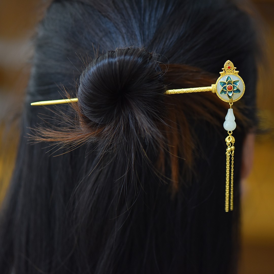Hetian Jade S925 Silver Lock Of Good Wishes Hairpin High-grade Enamel South Red Cheongsam Hanfu Updo Hair Clasp - Image 3