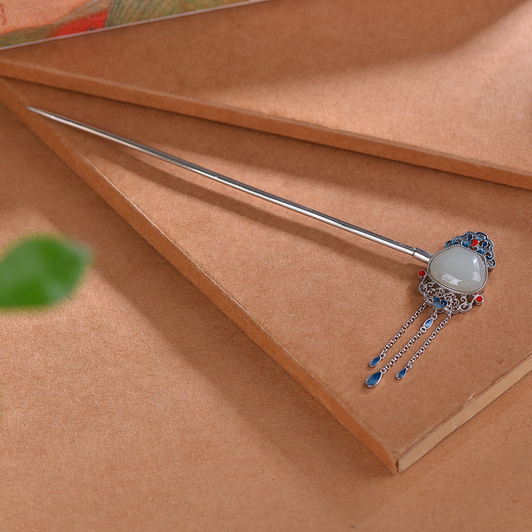 Hetian Jade S925 Silver Lock Of Good Wishes Hairpin High-grade Enamel South Red Cheongsam Hanfu Updo Hair Clasp - Image 7