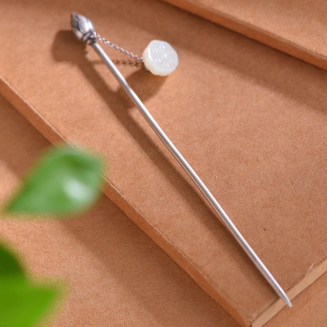 Hetian Jade S925 Silver Lock Of Good Wishes Hairpin High-grade Enamel South Red Cheongsam Hanfu Updo Hair Clasp - Image 9